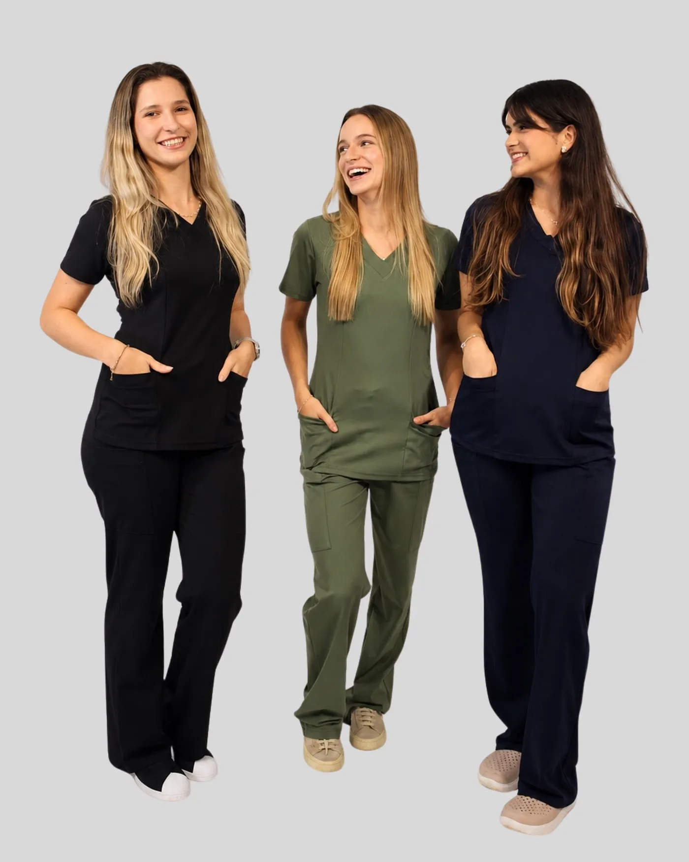 Scrub Supreme Feminino nas três cores: preto, verde oliva e azul marinho